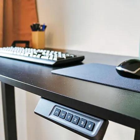 Lunaria Living I Vw Tor 17 - Gemütlich - Office - Zentral - Parkplatz * Wolfsburg