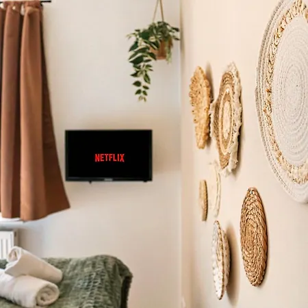 Lunaria Living I Vw Tor 17 - Gemütlich - Office - Zentral - Parkplatz Apartment *